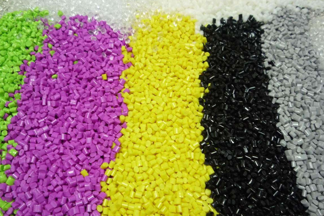 HDPE (Plastic Raw Material)